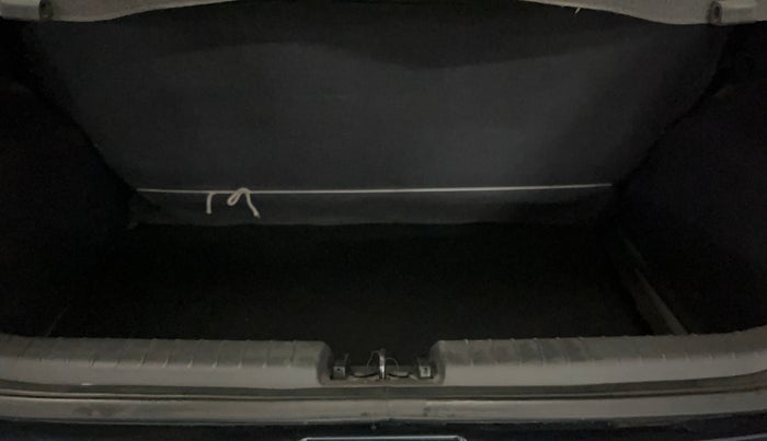 2020 Hyundai GRAND I10 NIOS MAGNA 1.2 KAPPA VTVT, Petrol, Manual, 21,414 km, Boot Inside