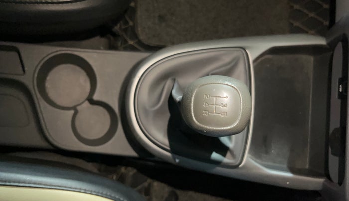 2020 Hyundai GRAND I10 NIOS MAGNA 1.2 KAPPA VTVT, Petrol, Manual, 21,414 km, Gear Lever