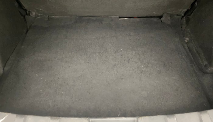 2018 Tata NEXON XMA PETROL, Petrol, Automatic, 72,443 km, Boot Inside