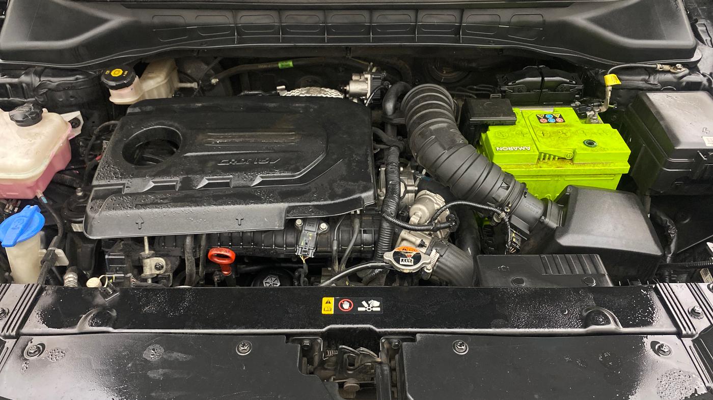2022 KIA CARENS LUXURY PLUS 1.5 DIESEL AT 7 STR, Diesel, Automatic, 1,04,223 km, Engine View