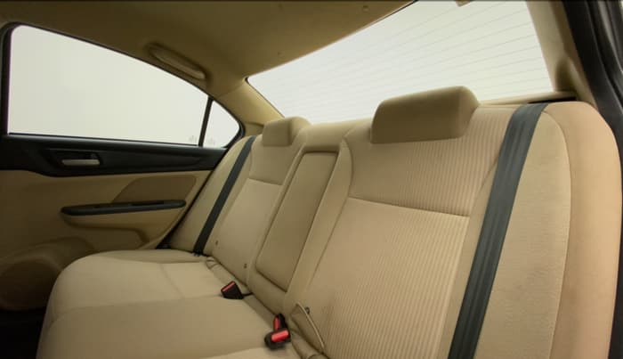 2020 Honda Amaze 1.2L I-VTEC V, Petrol, Manual, 31,916 km, Right Side Rear Door Cabin