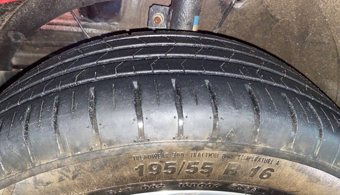 2022 Toyota Glanza V, Petrol, Manual, 32,320 km, Left Front Tyre Tread