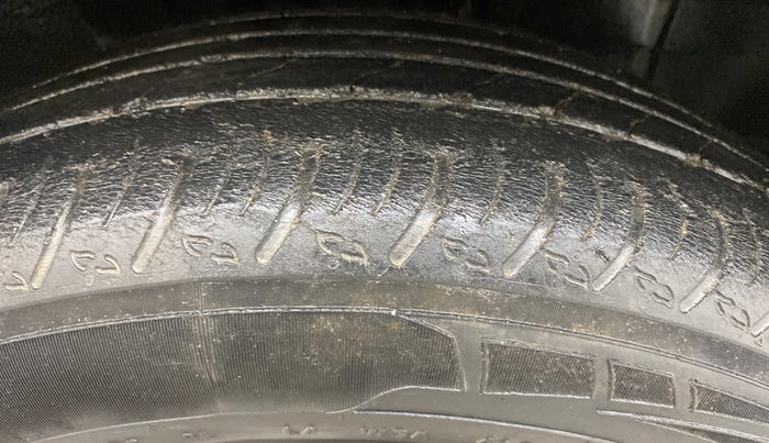 2021 Renault Kiger RXZ AMT, Petrol, Automatic, 42,389 km, Right Front Tyre Tread