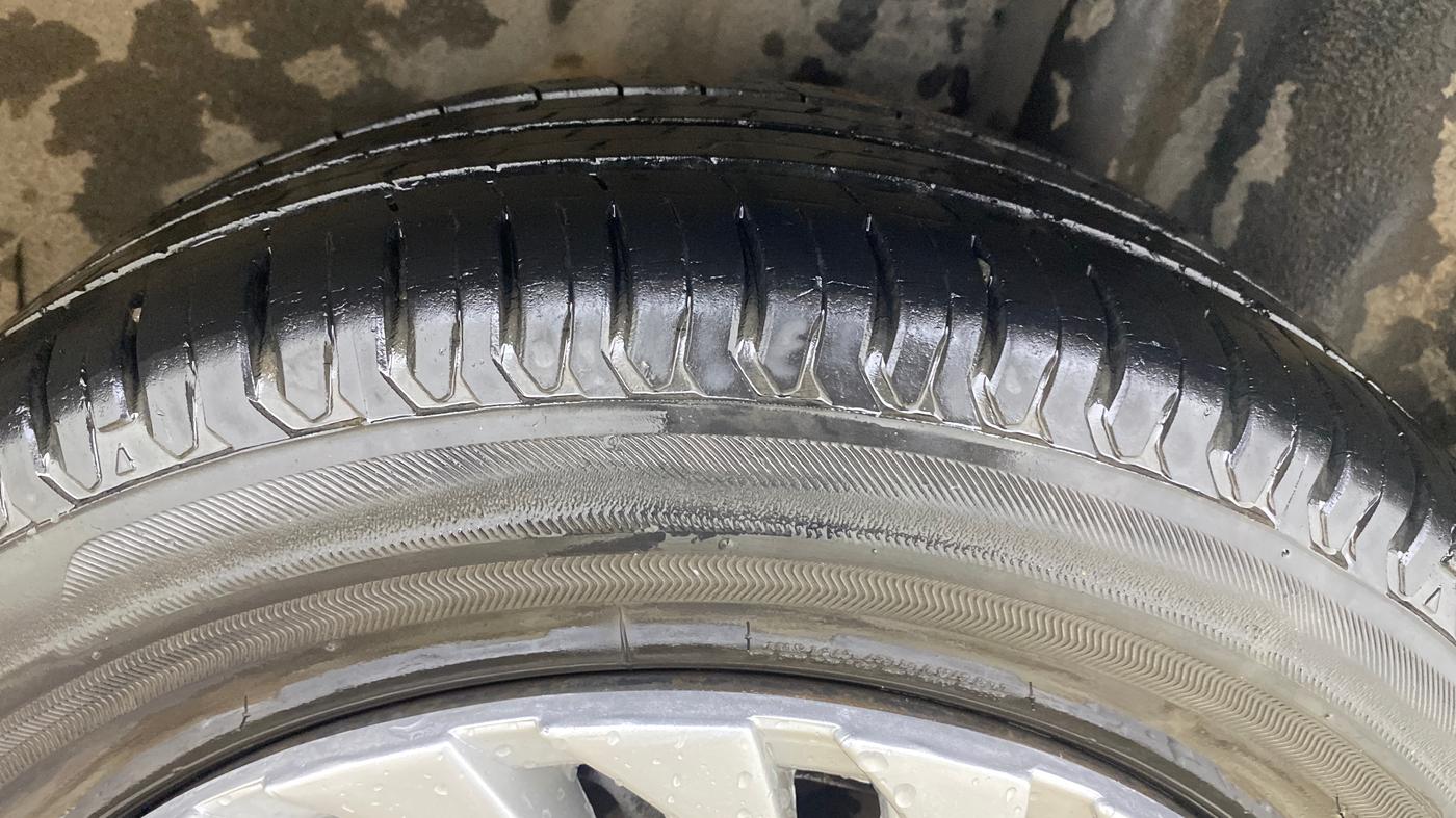 2014 Ford Figo EXI 1.4 DIESEL, Diesel, Manual, 90,479 km, Left Rear Tyre Tread