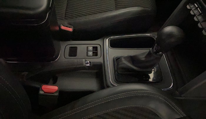 2024 Mahindra Thar LX P 2WD AT HT, Petrol, Automatic, 36,688 km, Gear Lever