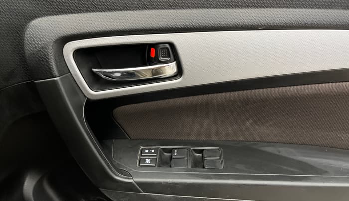 2020 Toyota URBAN CRUISER HIGH GRADE AT, Petrol, Automatic, 56,892 km, Driver Side Door Panels Control