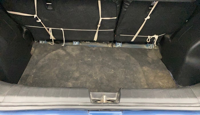 2018 Maruti Baleno DELTA DIESEL 1.3, Diesel, Manual, 34,583 km, Boot Inside