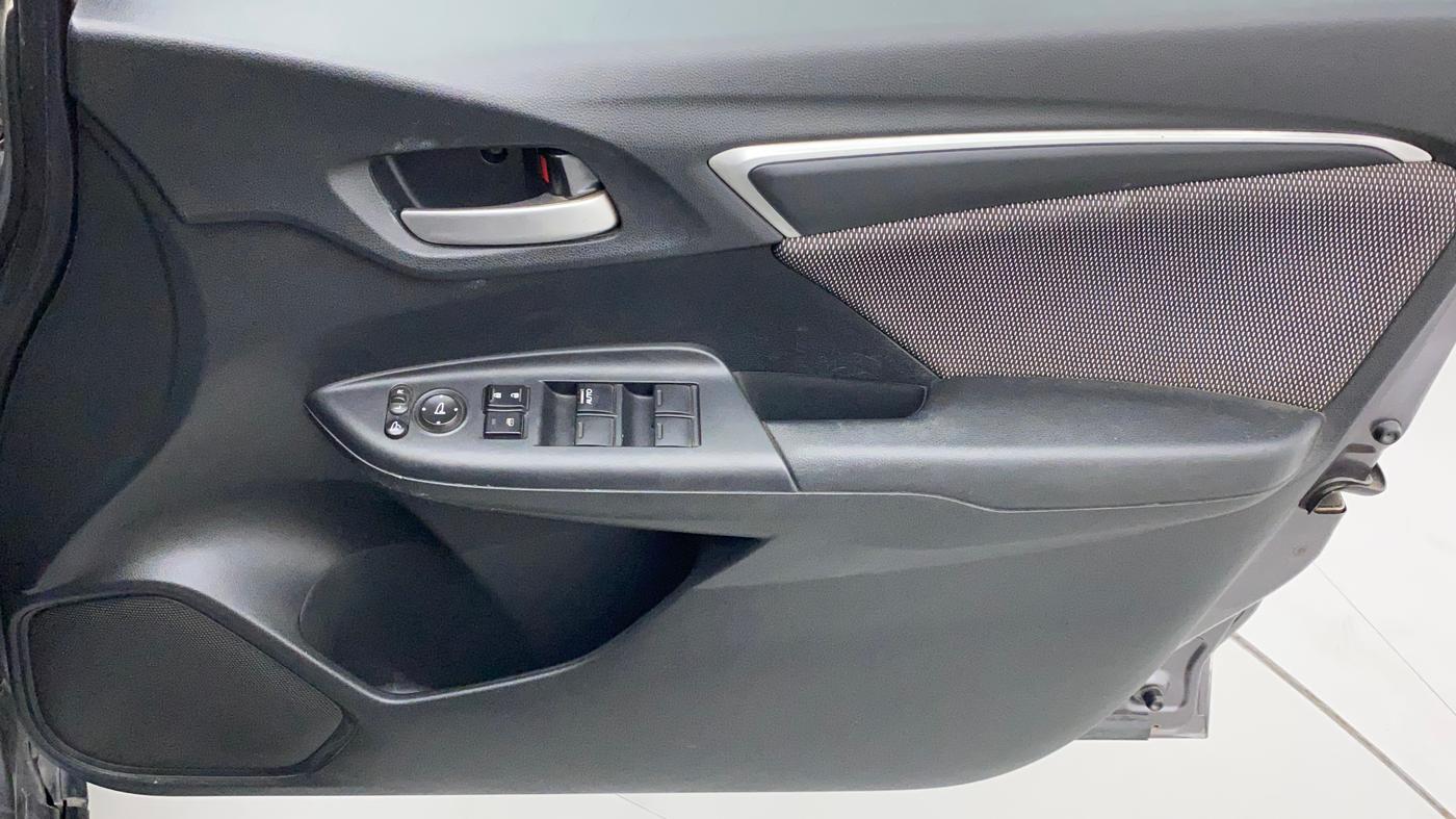 2019 Honda WR-V 1.5L I-DTEC VX MT, Diesel, Manual, 71,661 km, Driver Side Door Panels Control