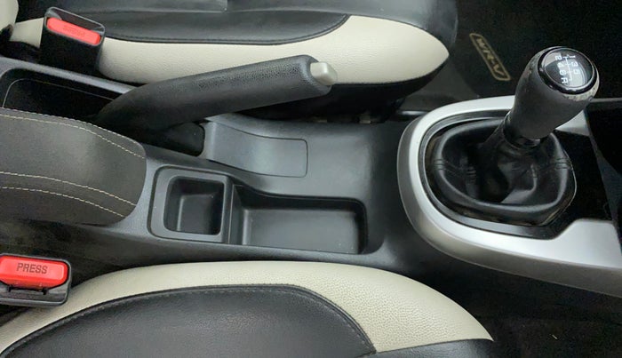 2019 Honda WR-V 1.5L I-DTEC VX MT, Diesel, Manual, 71,661 km, Gear Lever
