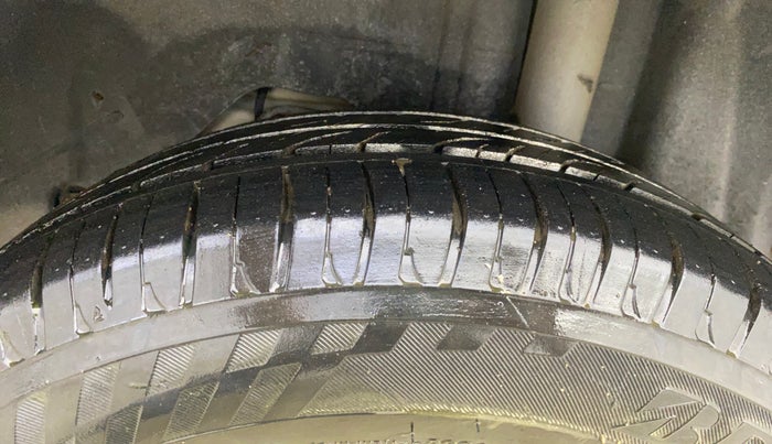 2018 Ford New Figo TITANIUM1.5 DIESEL, Diesel, Manual, 51,350 km, Left Rear Tyre Tread