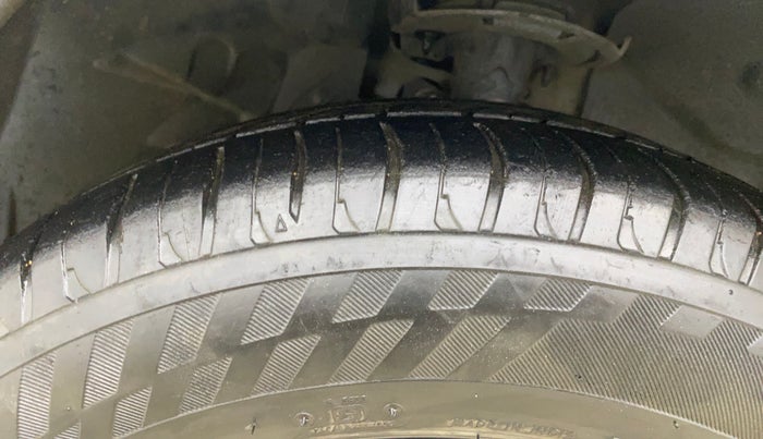 2018 Ford New Figo TITANIUM1.5 DIESEL, Diesel, Manual, 51,350 km, Right Front Tyre Tread