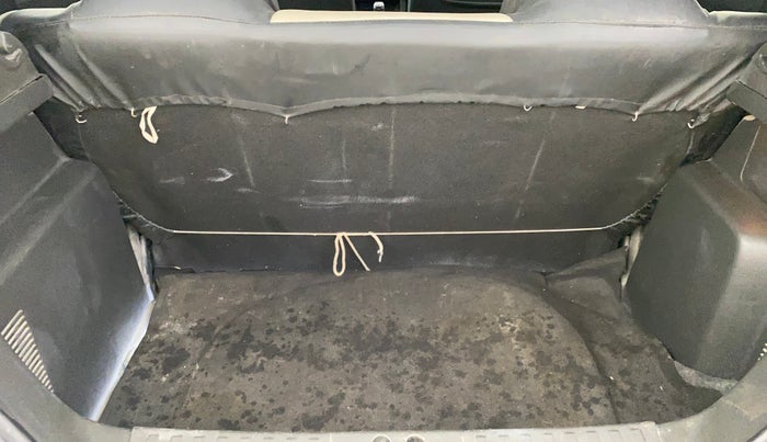 2018 Ford New Figo TITANIUM1.5 DIESEL, Diesel, Manual, 51,350 km, Boot Inside