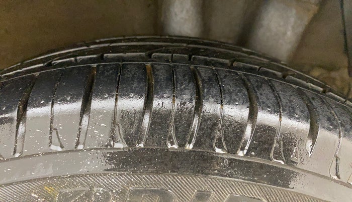 2014 Hyundai Grand i10 ASTA AT 1.2 KAPPA VTVT, Petrol, Automatic, 44,084 km, Left Rear Tyre Tread