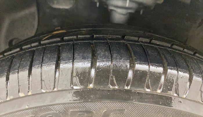 2014 Hyundai Grand i10 ASTA AT 1.2 KAPPA VTVT, Petrol, Automatic, 44,084 km, Left Front Tyre Tread