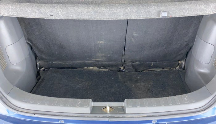 2010 Maruti Ritz ZXI, Petrol, Manual, 83,901 km, Boot Inside