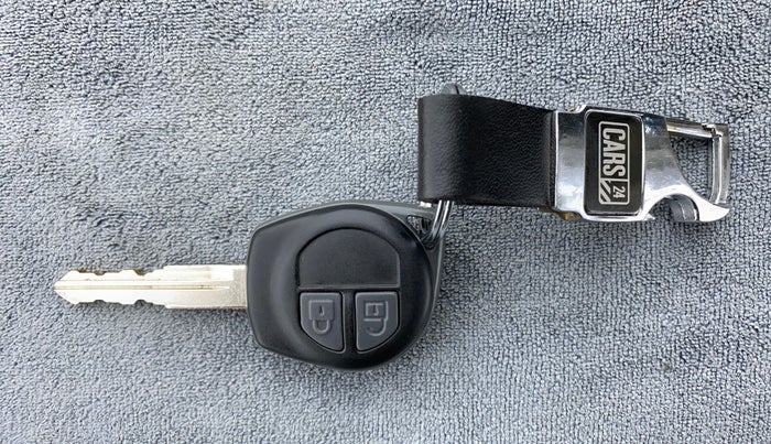 2010 Maruti Ritz ZXI, Petrol, Manual, 83,901 km, Key Close Up