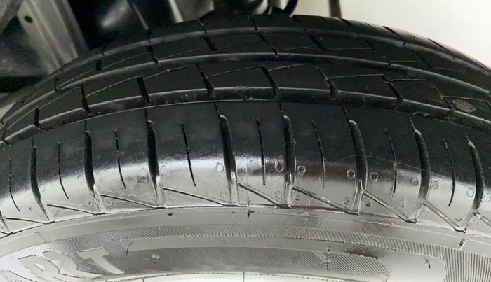 2020 Maruti Alto LXI, Petrol, Manual, 3,542 km, Left Rear Tyre Tread