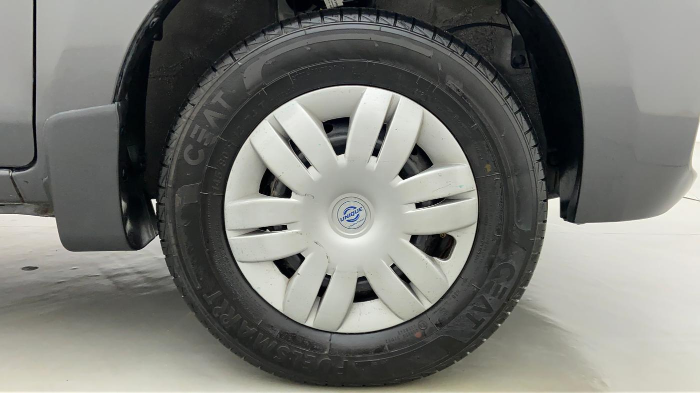 2020 Maruti Alto LXI, Petrol, Manual, 3,542 km, Right Front Wheel