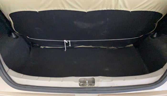 2019 Hyundai NEW SANTRO MAGNA, Petrol, Manual, 34,591 km, Boot Inside