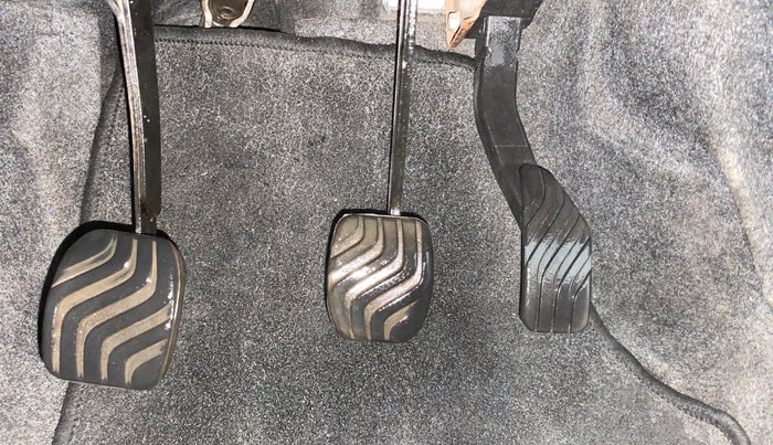 2016 Datsun Redi Go S, Petrol, Manual, 29,593 km, Pedals