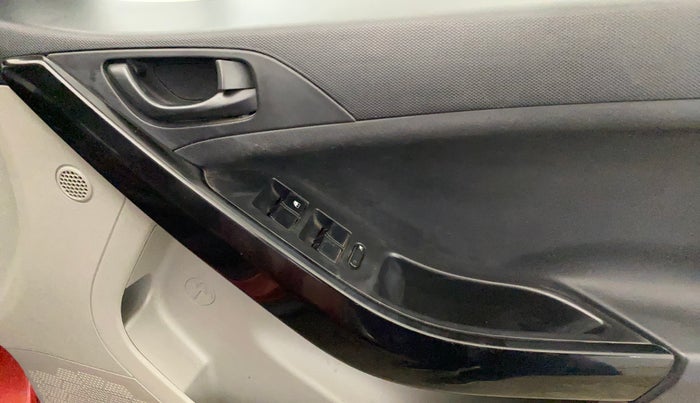 2019 Tata NEXON XM PETROL, Petrol, Manual, 74,892 km, Driver Side Door Panels Control