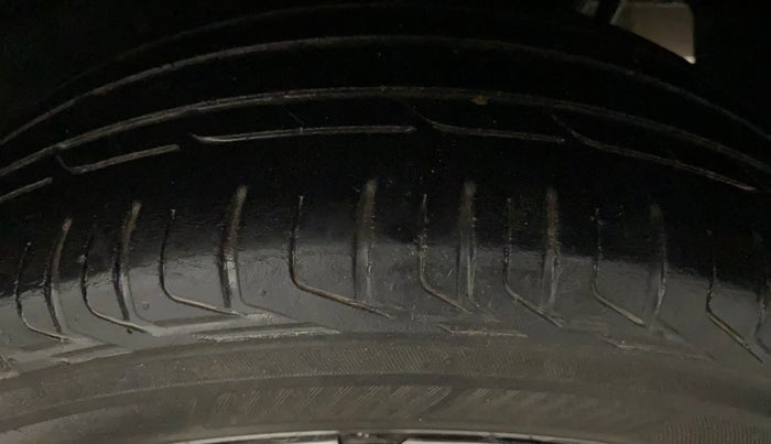 2019 Tata NEXON XM PETROL, Petrol, Manual, 74,892 km, Left Rear Tyre Tread
