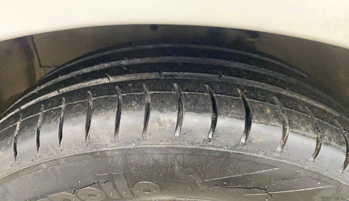 2018 Maruti Celerio ZXI (O), Petrol, Manual, 70,917 km, Left Front Tyre Tread