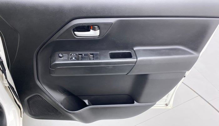 2021 Maruti New Wagon-R VXI 1.0 AMT, Petrol, Automatic, 8,616 km, Driver Side Door Panels Control