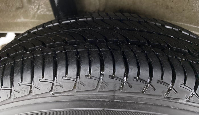 2021 Maruti New Wagon-R VXI 1.0 AMT, Petrol, Automatic, 8,616 km, Right Rear Tyre Tread