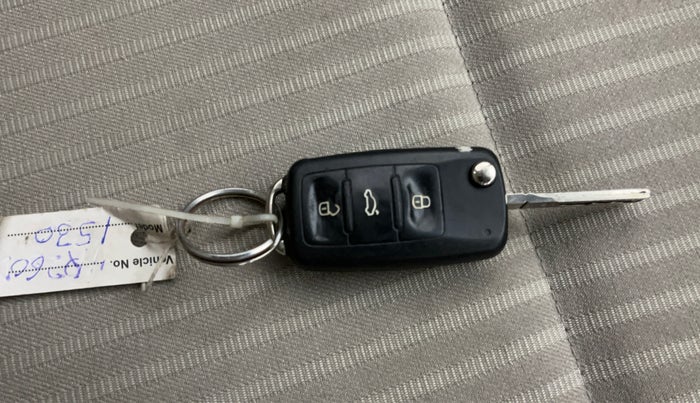 2013 Volkswagen Polo HIGHLINE1.2L, Petrol, Manual, 83,089 km, Key Close Up