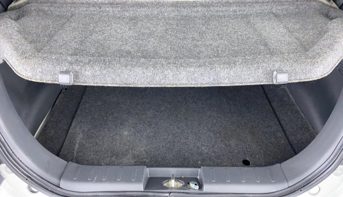 2018 Maruti Alto K10 VXI P, Petrol, Manual, 28,287 km, Boot Inside