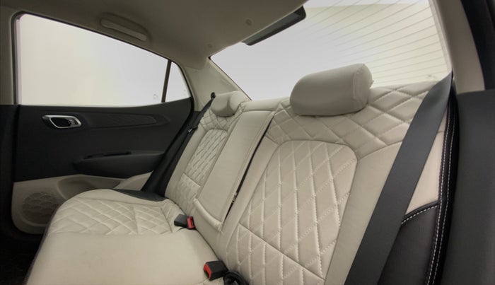 2020 Hyundai AURA SX PLUS 1.2 AMT, Petrol, Automatic, 41,027 km, Right Side Rear Door Cabin