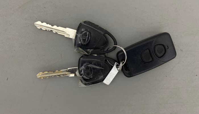 2015 Tata Nano TWIST XT, Petrol, Manual, 7,858 km, Key Close Up