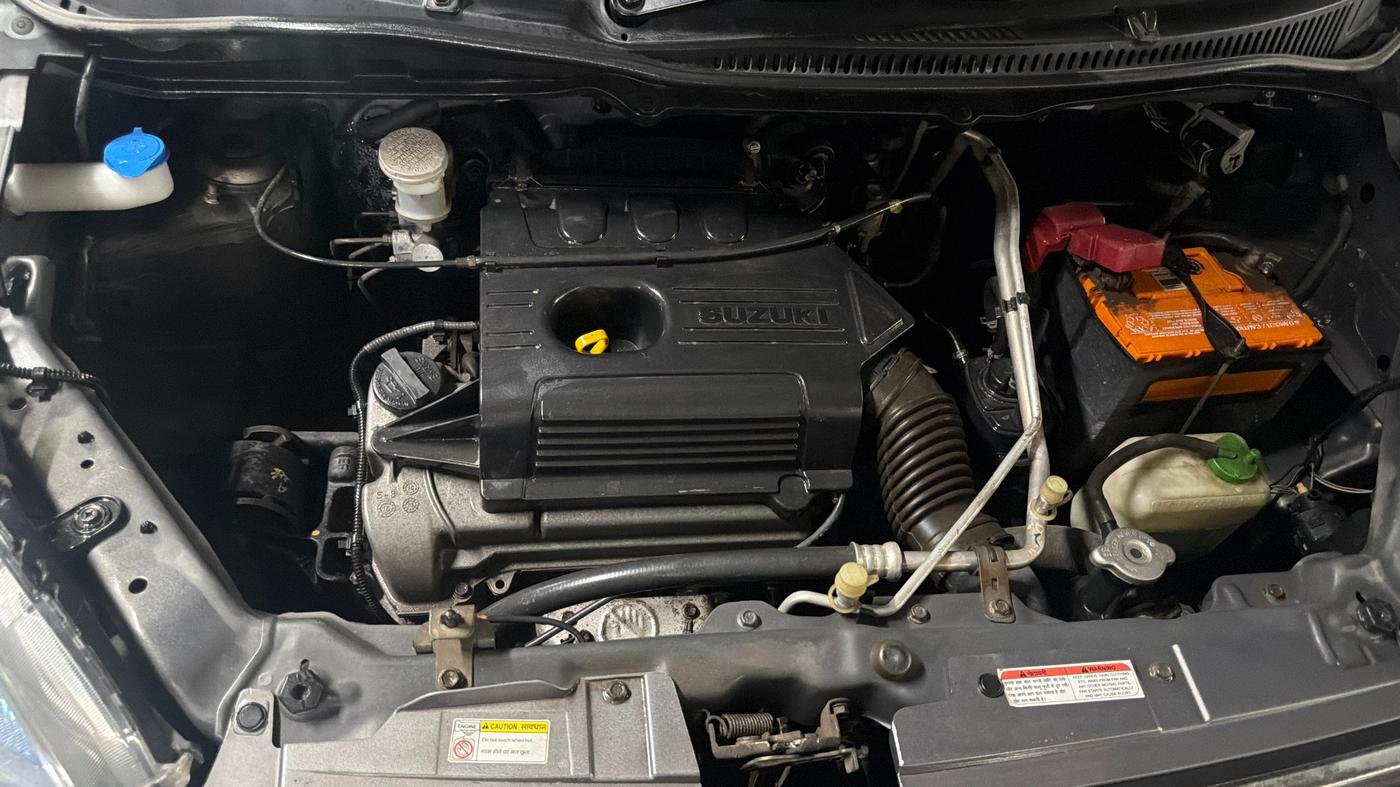 2016 Maruti Wagon R 1.0 VXI, Petrol, Manual, 38,381 km, Engine View - Right