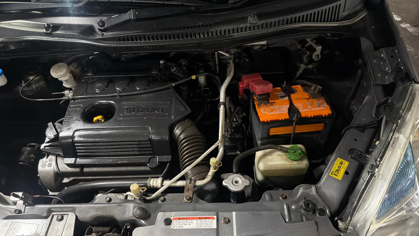2016 Maruti Wagon R 1.0 VXI, Petrol, Manual, 38,381 km, Engine View - Left