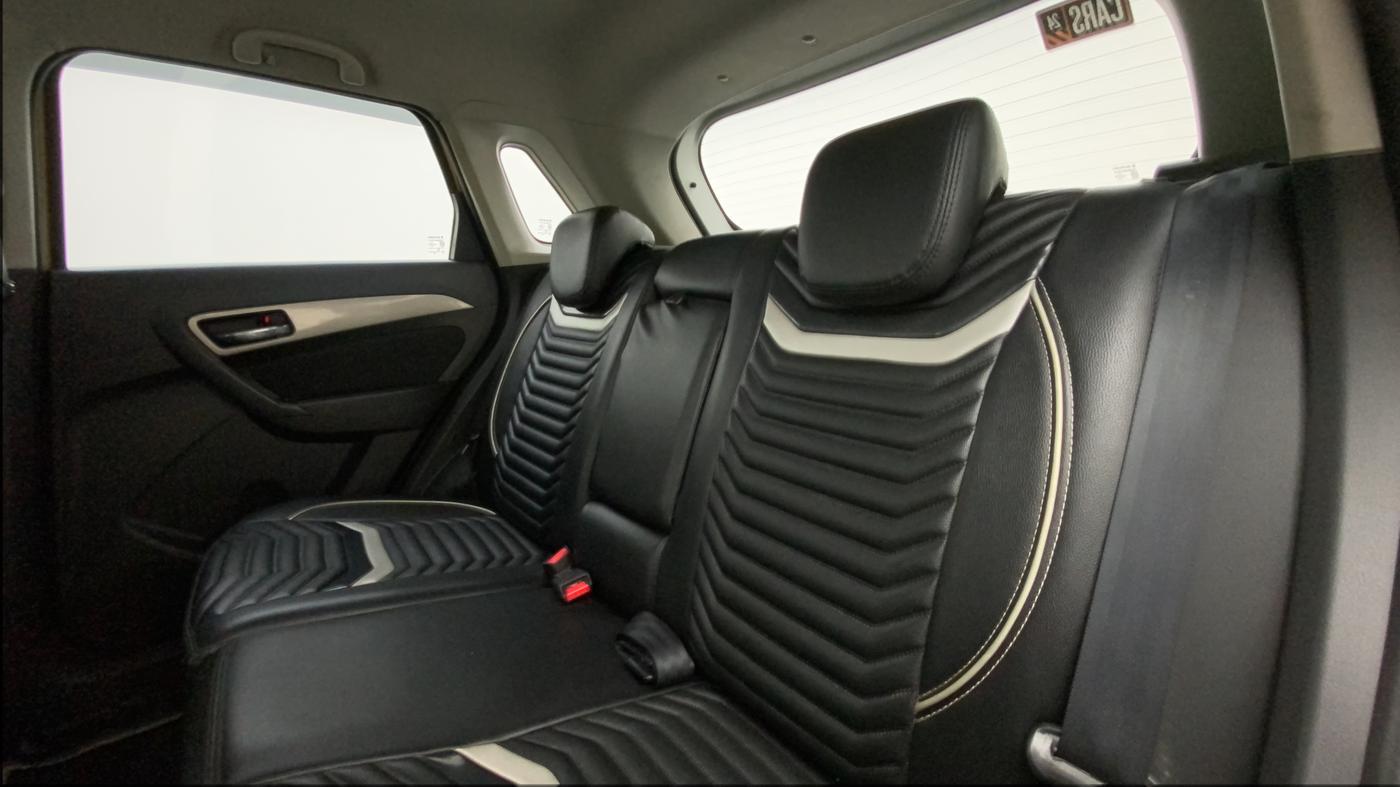 2018 Maruti Vitara Brezza ZDI PLUS DUAL TONE, Diesel, Manual, 64,860 km, Right Side Rear Door Cabin