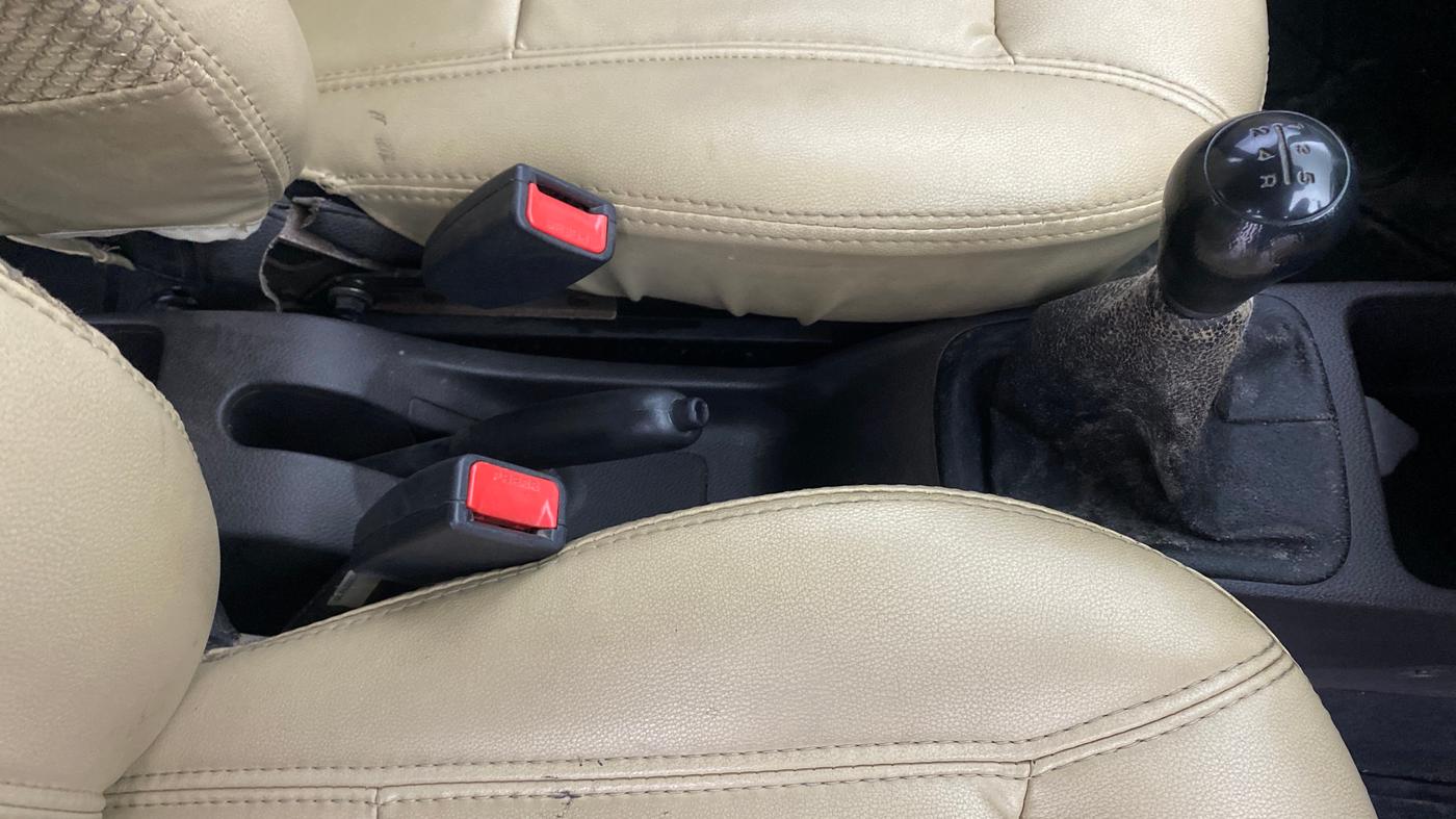 2013 Hyundai Eon ERA +, Petrol, Manual, 41,357 km, Gear Lever