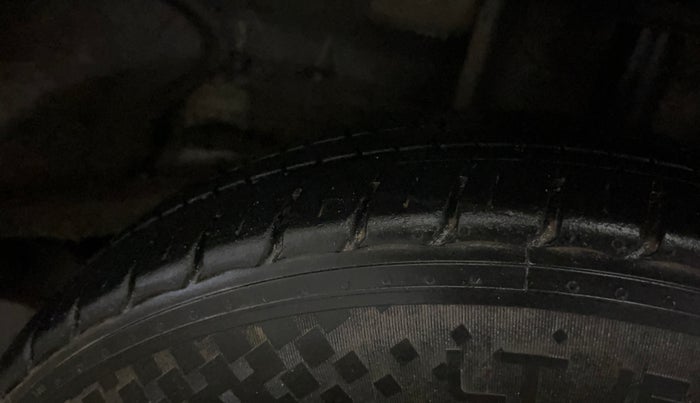 2018 Tata Tiago XE PETROL, CNG, Manual, 53,821 km, Left Rear Tyre Tread