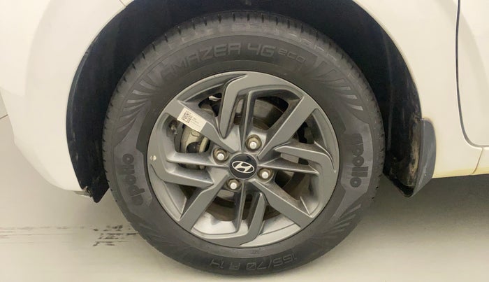 2021 Hyundai GRAND I10 NIOS SPORTZ AMT 1.2 KAPPA VTVT, Petrol, Automatic, 11,769 km, Left Front Wheel
