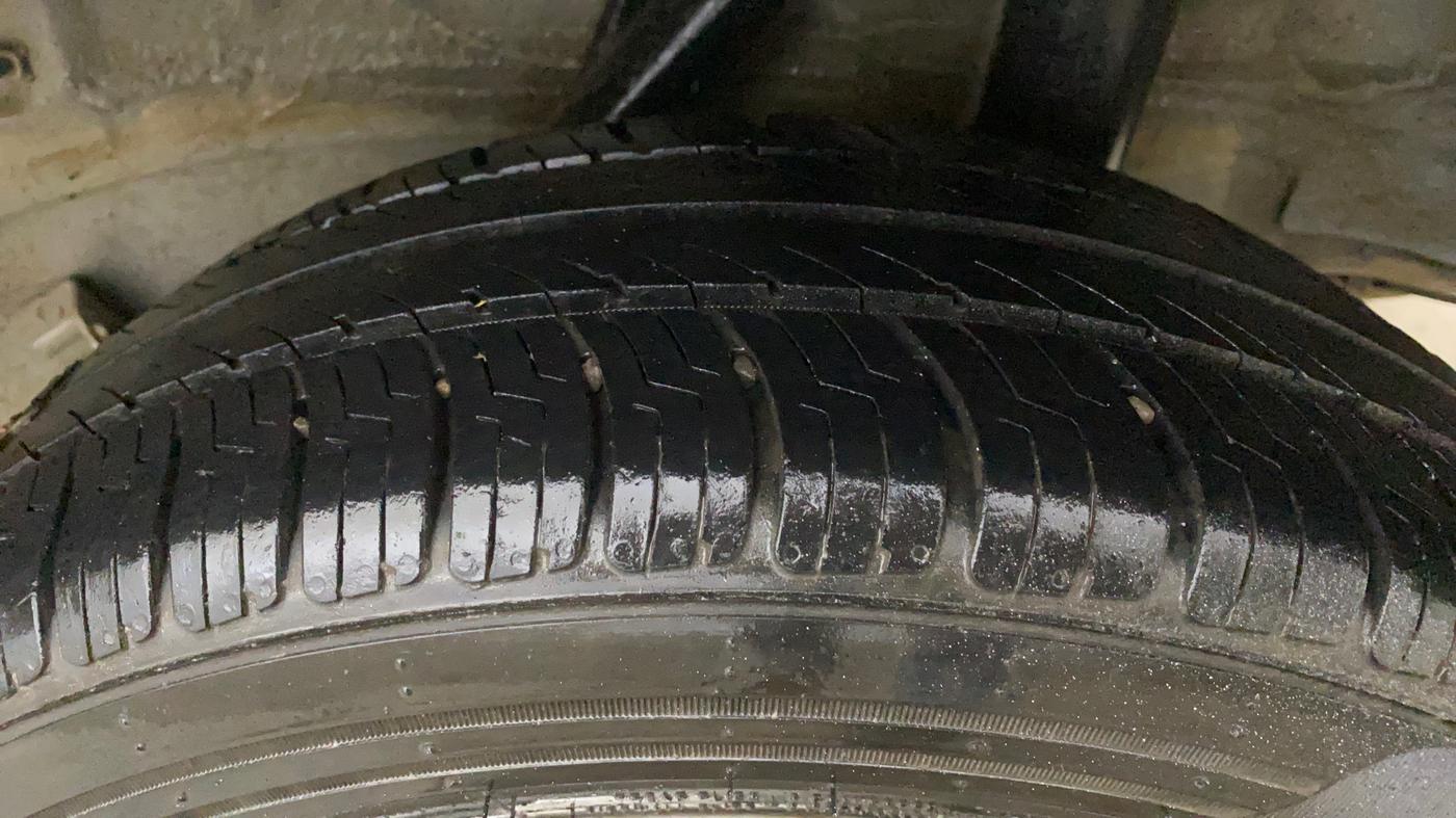 2019 Honda Amaze 1.2L I-VTEC E, CNG, Manual, 59,904 km, Left Rear Tyre Tread
