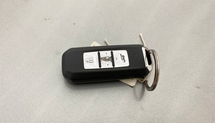 2019 MG HECTOR SHARP 1.5 DCT PETROL, Petrol, Automatic, 94,442 km, Key Close Up