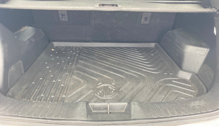 2019 MG HECTOR SHARP 1.5 DCT PETROL, Petrol, Automatic, 94,442 km, Boot Inside