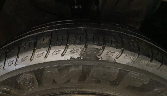 2016 Hyundai Creta S 1.6 PETROL, Petrol, Manual, 70,789 km, Right Front Tyre Tread