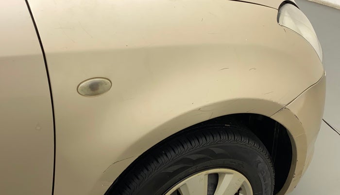 2010 Maruti Swift Dzire VXI, Petrol, Manual, 65,403 km, Right fender - Minor scratches