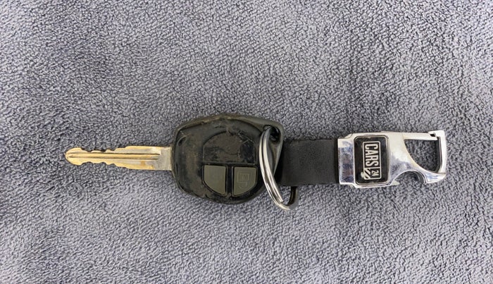 2010 Maruti Swift Dzire VXI, Petrol, Manual, 65,403 km, Key Close Up