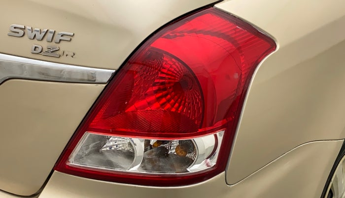 2010 Maruti Swift Dzire VXI, Petrol, Manual, 65,403 km, Right tail light - Minor scratches