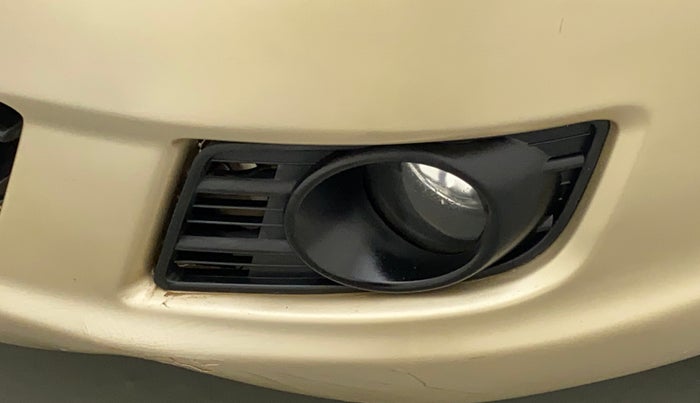 2010 Maruti Swift Dzire VXI, Petrol, Manual, 65,403 km, Left fog light - Not fixed properly