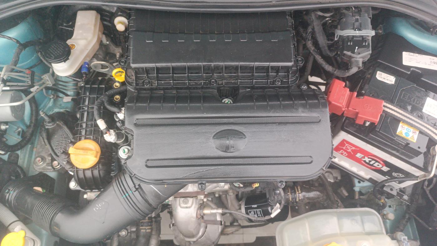 2025 Tata Tiago XZ iCNG, CNG, Manual, 6,912 km, Engine View