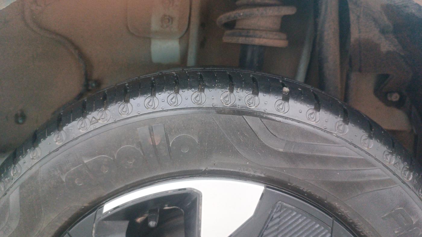2025 Tata Tiago XZ iCNG, CNG, Manual, 6,912 km, Left Rear Tyre Tread