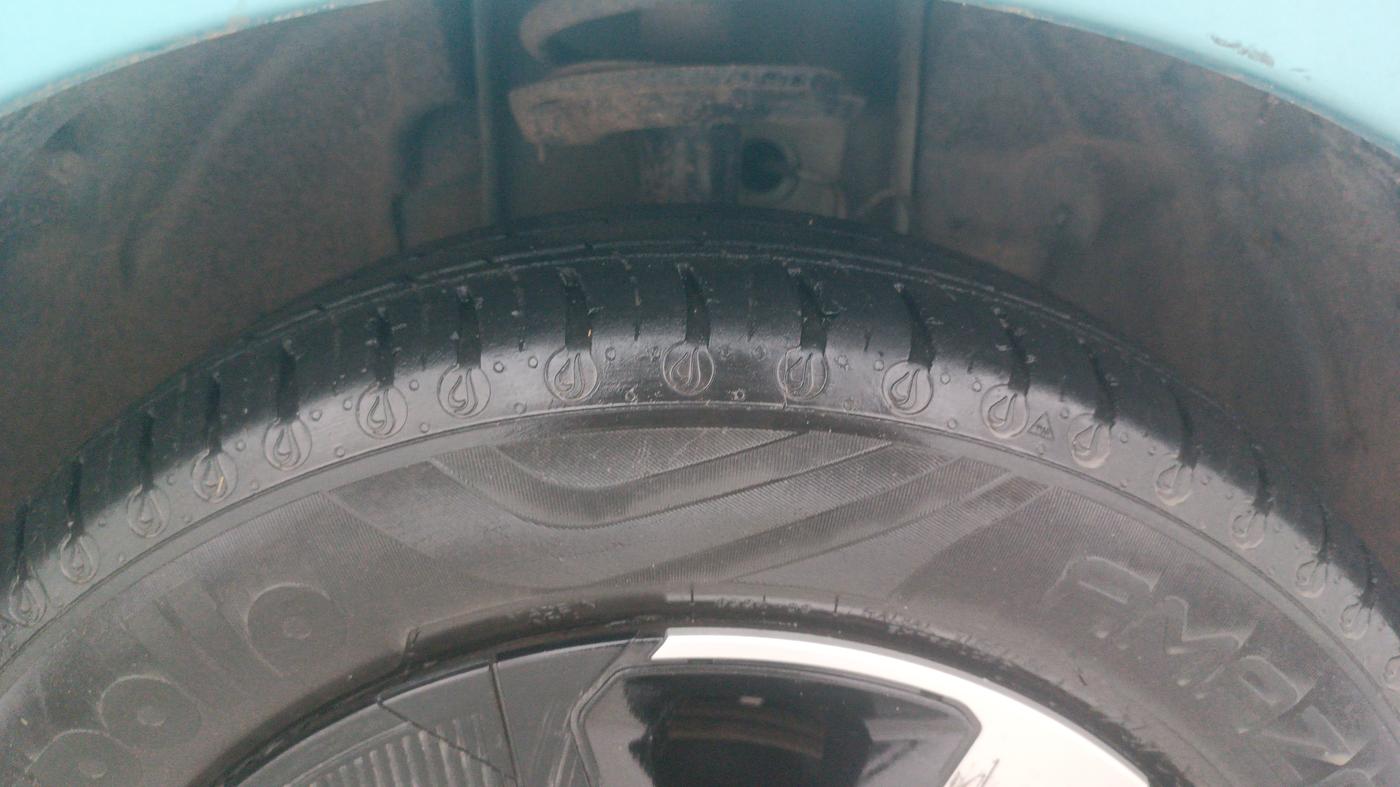 2025 Tata Tiago XZ iCNG, CNG, Manual, 6,912 km, Right Front Tyre Tread